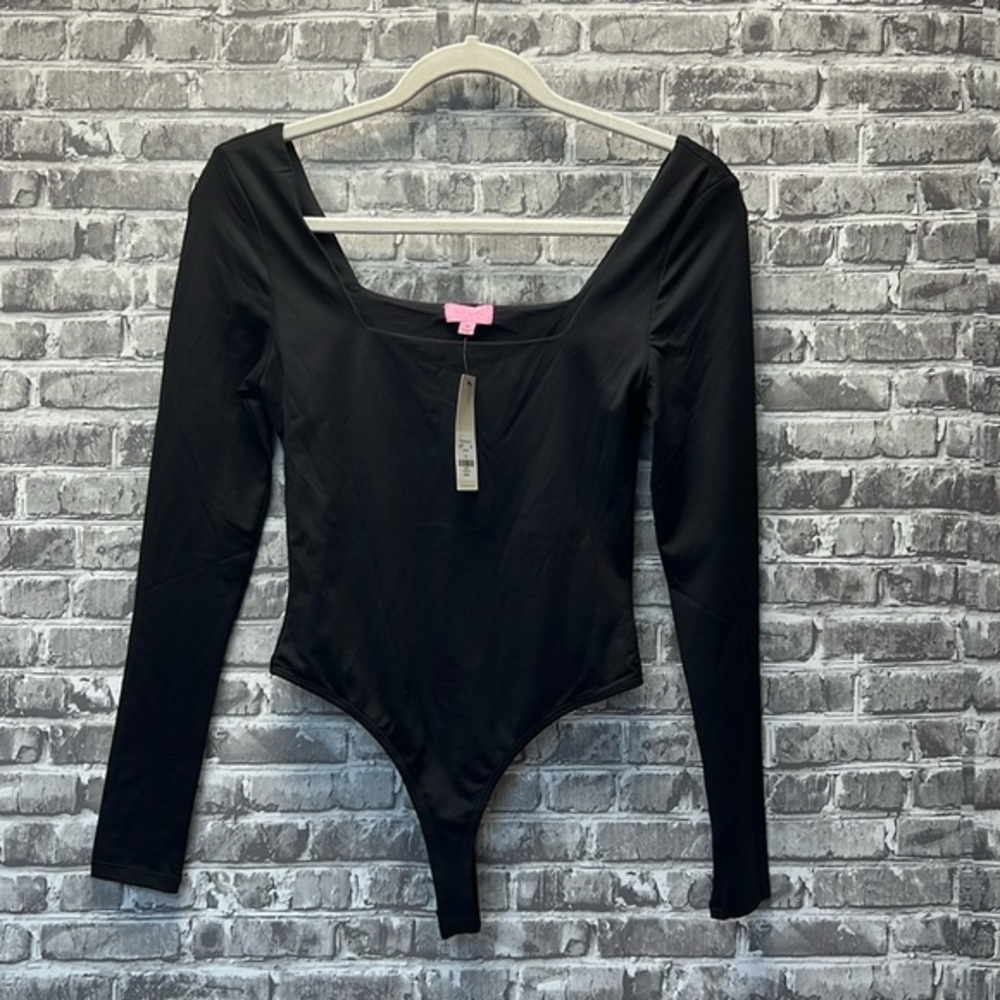 NWT Woman's bodysuits.‎